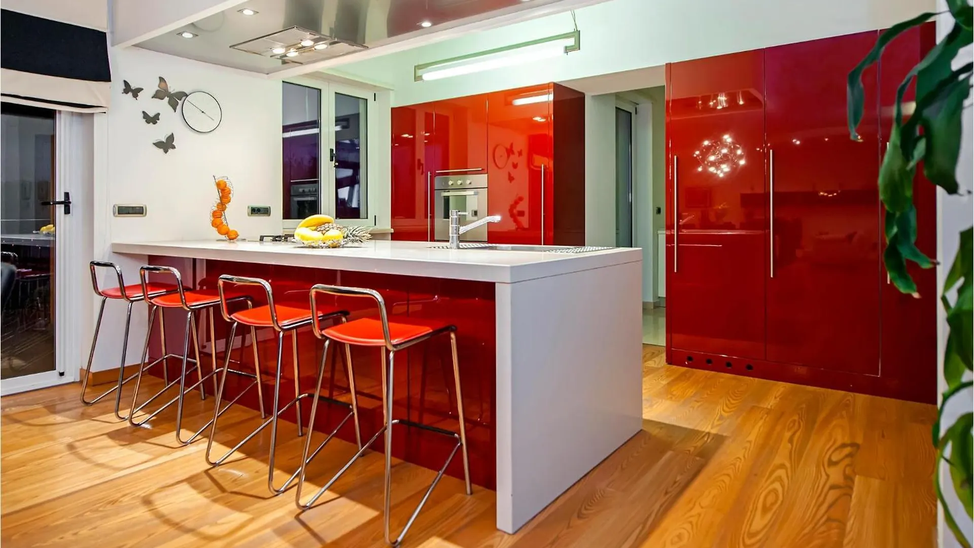 Beautiful Home In Rovinjsko Selo With Kitchen