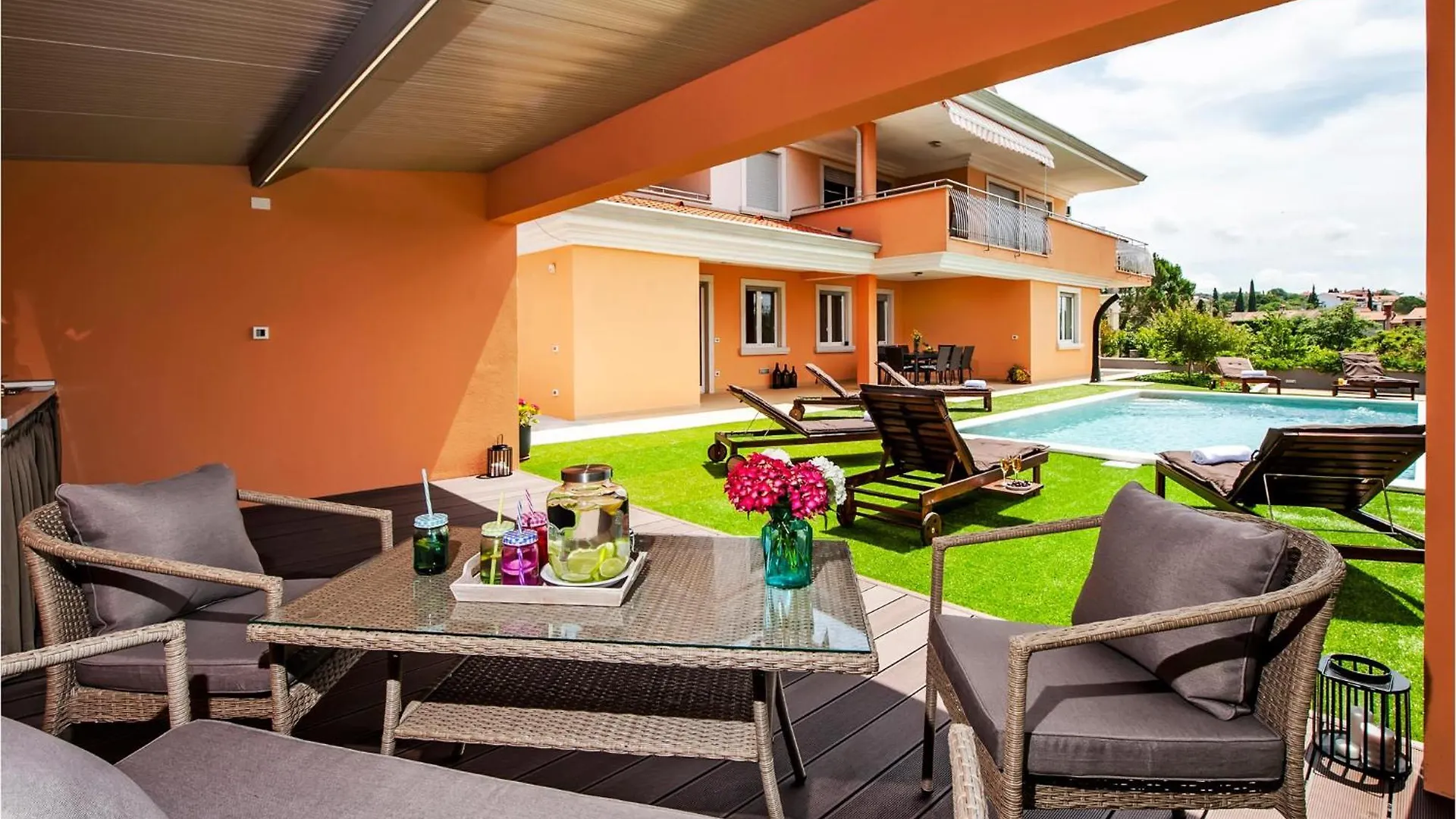 Beautiful Home In Rovinjsko Selo With Kitchen